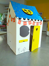 Charger l&#39;image dans la galerie, cabane pour enfants repliable par les enfants eux meme en quelques gestes. Personnalisée sur mesure et sur commande. cabane artisanale bleue et jaune
